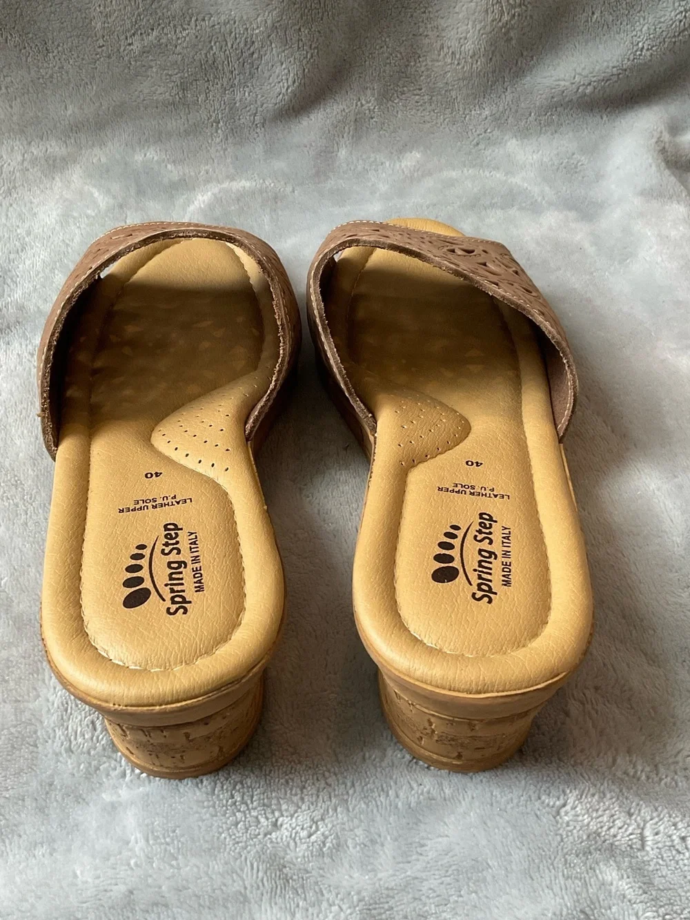 NWOT Spring Step Estella Wedge